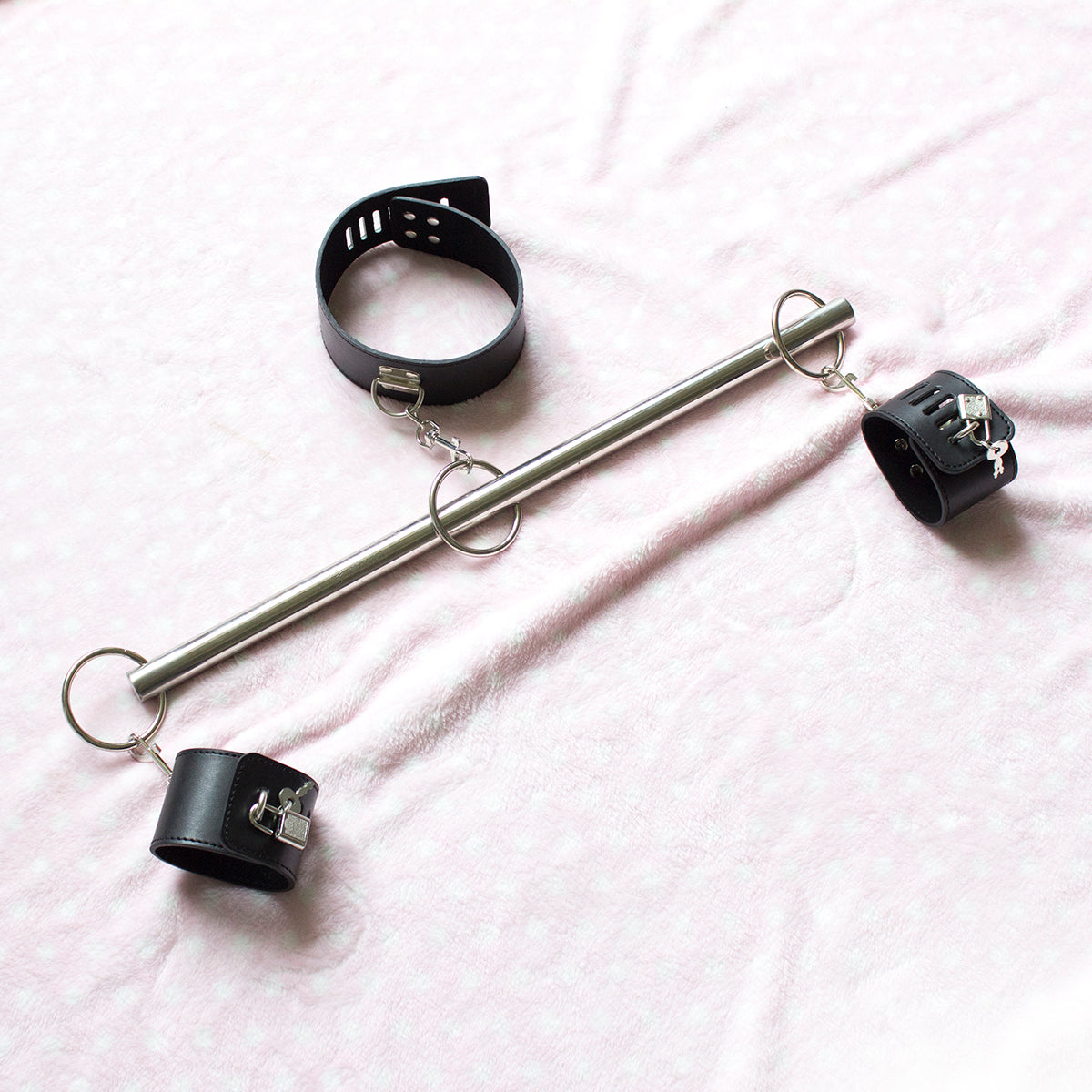 Undetachable Steel Spreader Bar with Collar and Handcuffs - Bondage Spreader Bar with Lock Leather Restraints Wrist Cuff and Collar for BDSM Dominatrix Kinky Fetish